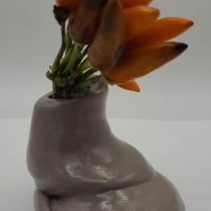 Sculpture vase en argile